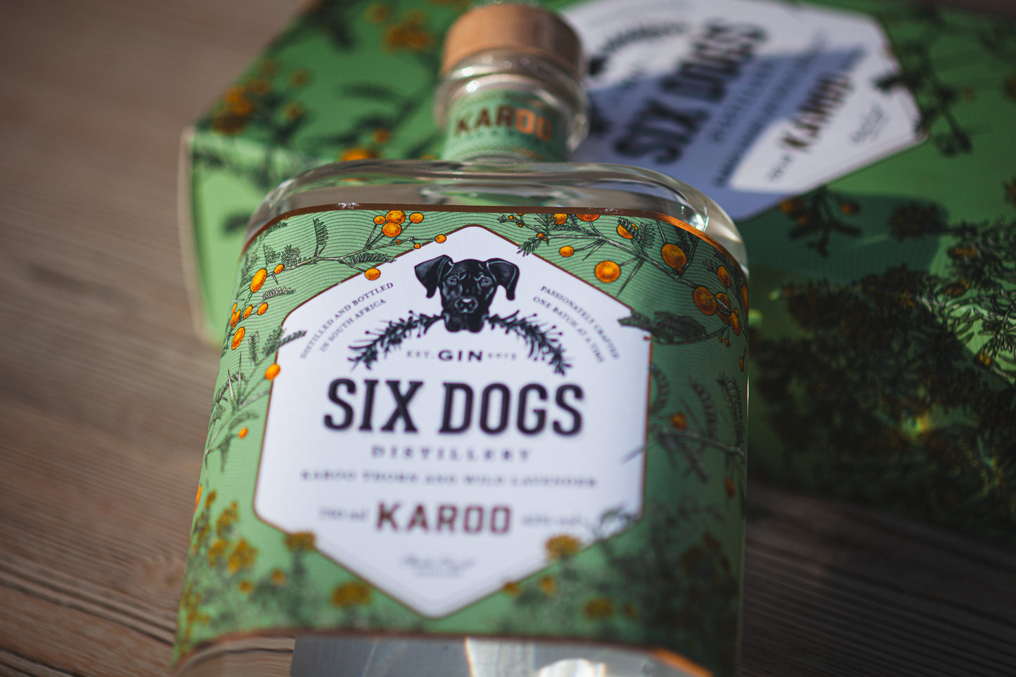 
                  
                    Six Dogs Karoo Thorn Gin aus Südafrika, 0,7 Liter
                  
                