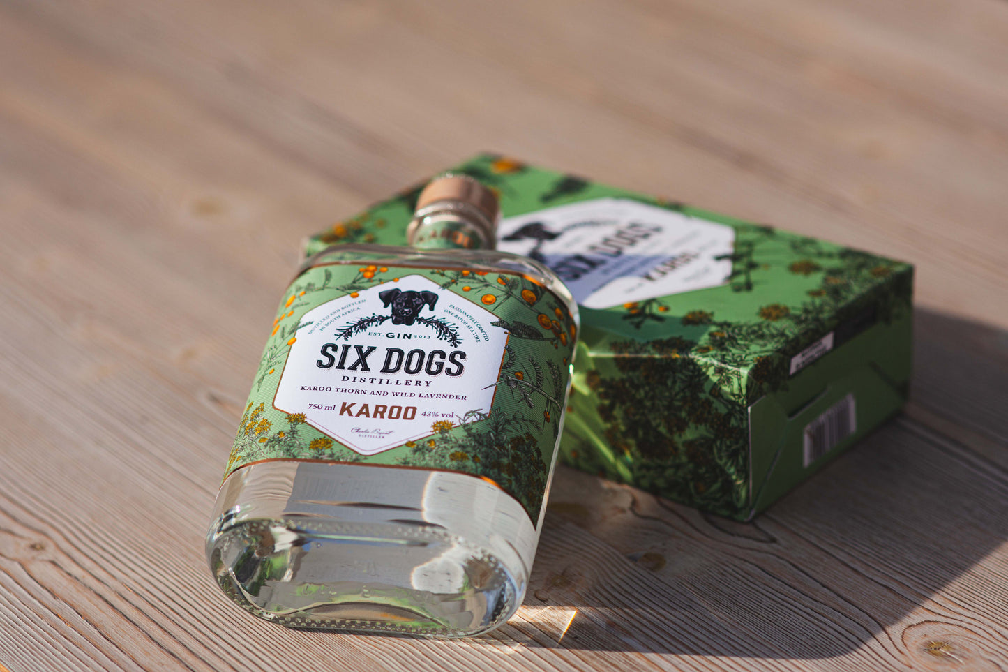 
                  
                    Six Dogs Karoo Thorn Gin aus Südafrika, 0,7 Liter
                  
                
